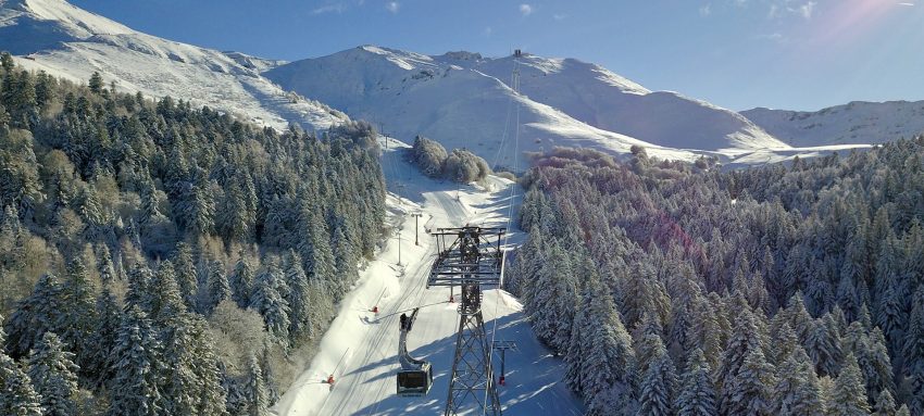 Le Lioran téléphérique ski Cantal Auvergne